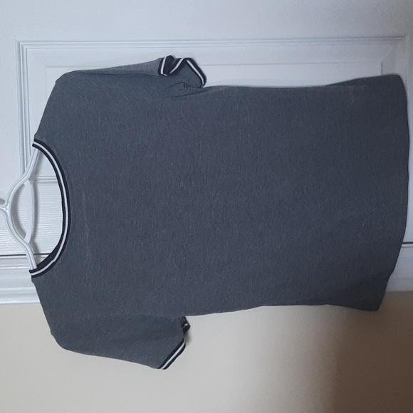 Grey Garage tshirt - Picture 2 of 5